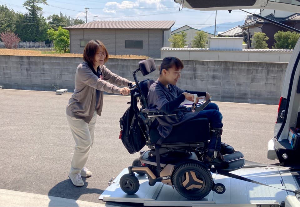 車両への乗り降りがスムーズ